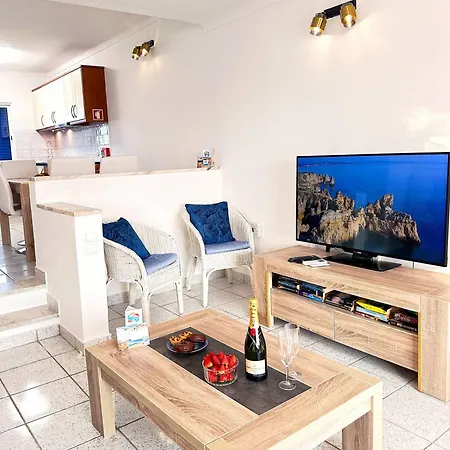 Sea & Sun Windmill By Be Cherish Апартаменти