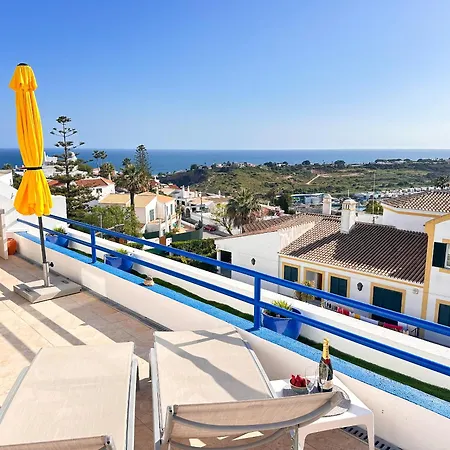Sun & Sea Windmill Rooftop By Becherish Apartamento Albufeira