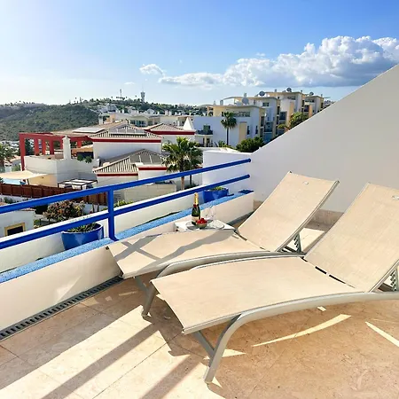Sun & Sea Windmill Rooftop By Becherish Αλμπουφέιρα